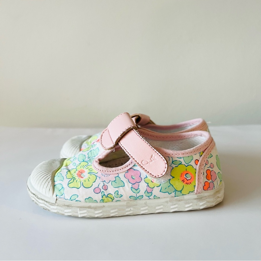 Jacadi Liberty Floral Baby Girl Canvas Shoes with Pink Strap Size 22 (US 6)
